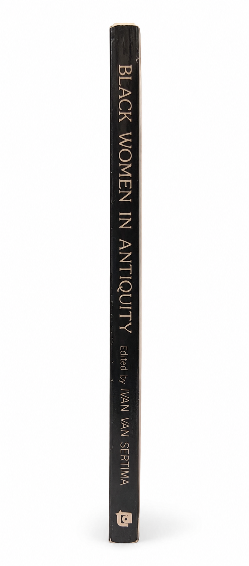 Spine of Black Women in Antiquity.